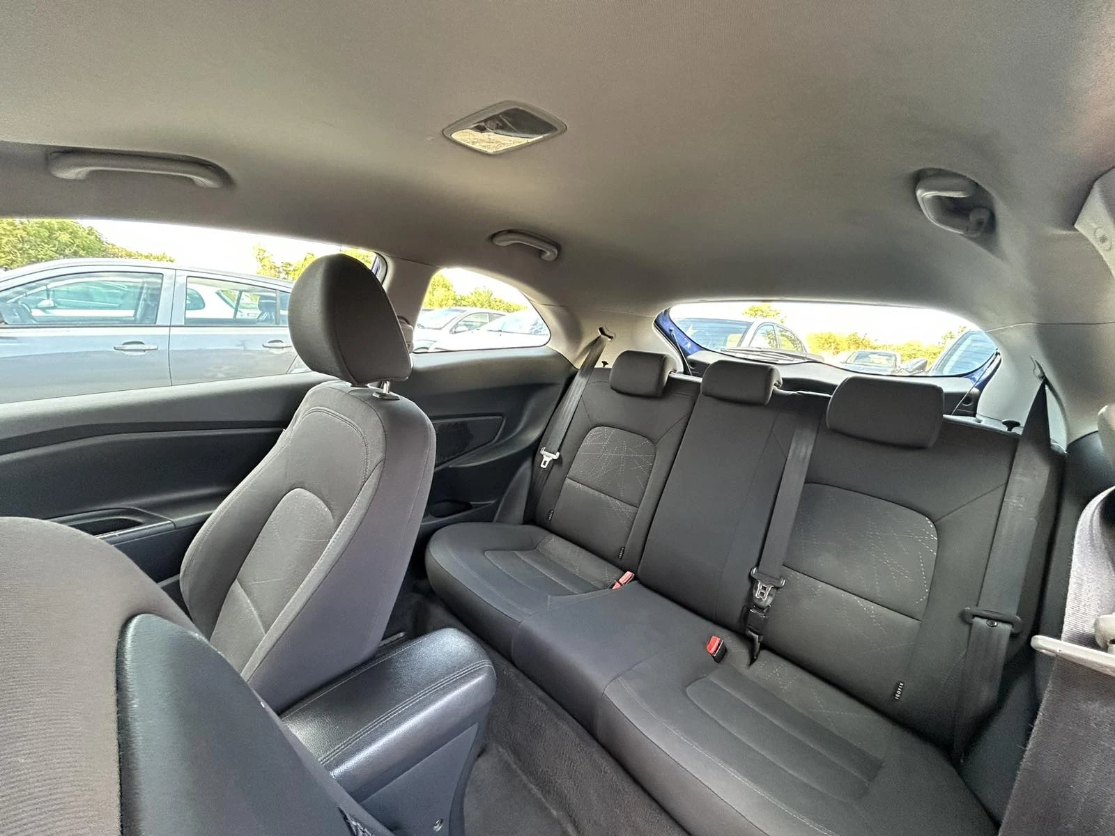 Kia Rio EcoDynamics, снимка 4 - Автомобили и джипове - 56465340