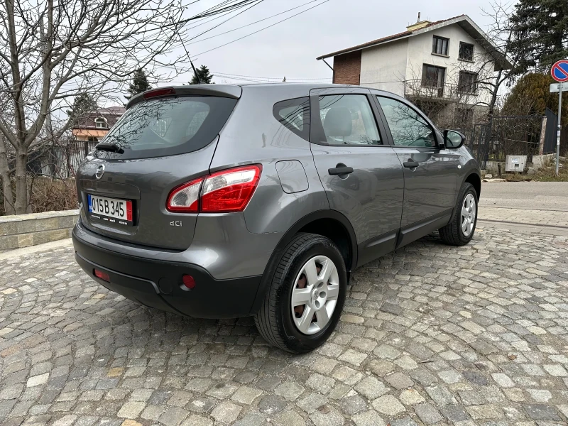 Nissan Qashqai 1.5dci, снимка 5 - Автомобили и джипове - 50890303