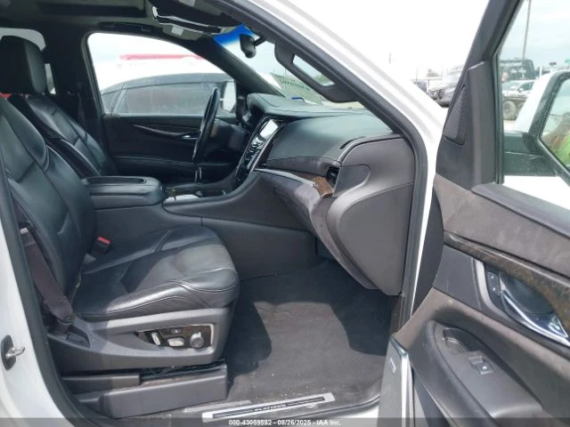 Cadillac Escalade PLATINUM - изображение 7