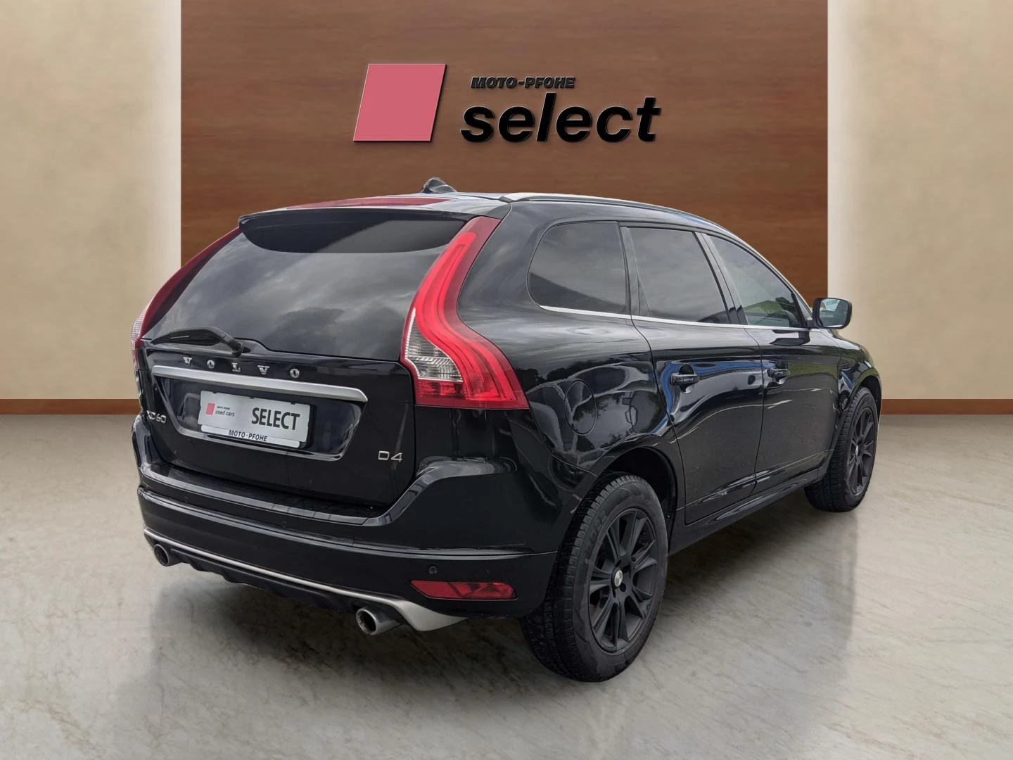 Volvo XC60 2.0 - изображение 4
