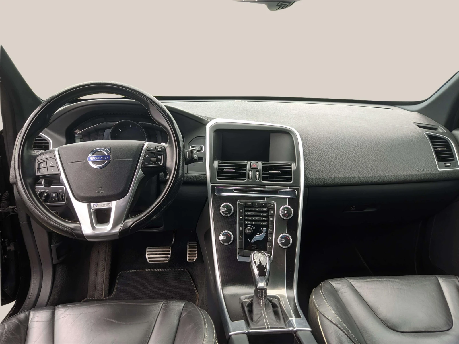 Volvo XC60 2.0 - изображение 9