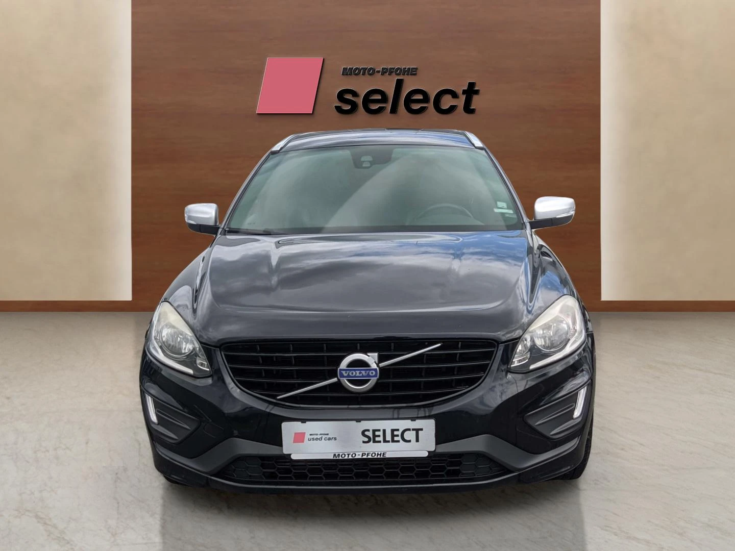 Volvo XC60 2.0 - изображение 6