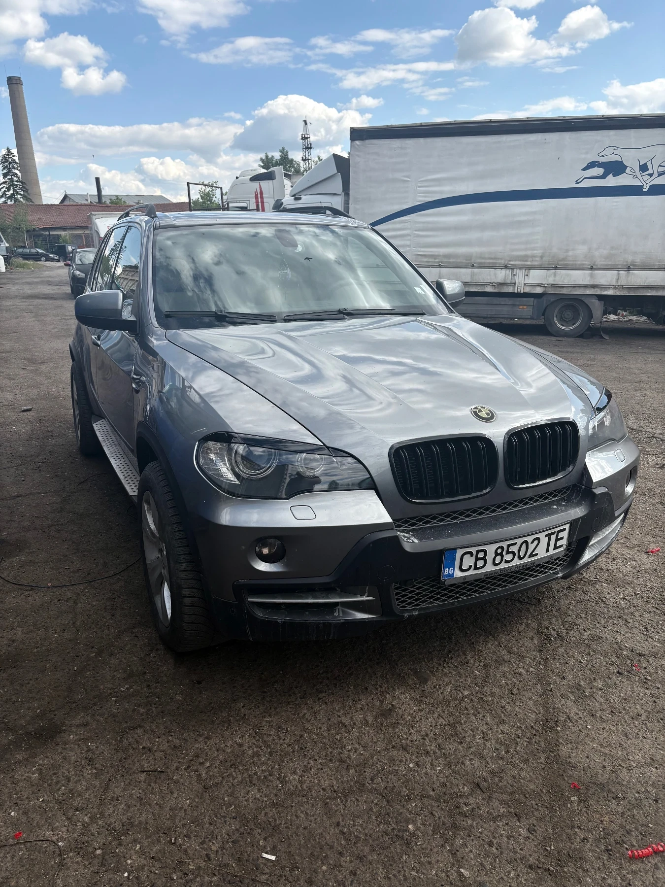 BMW X5 4.8 - изображение 10