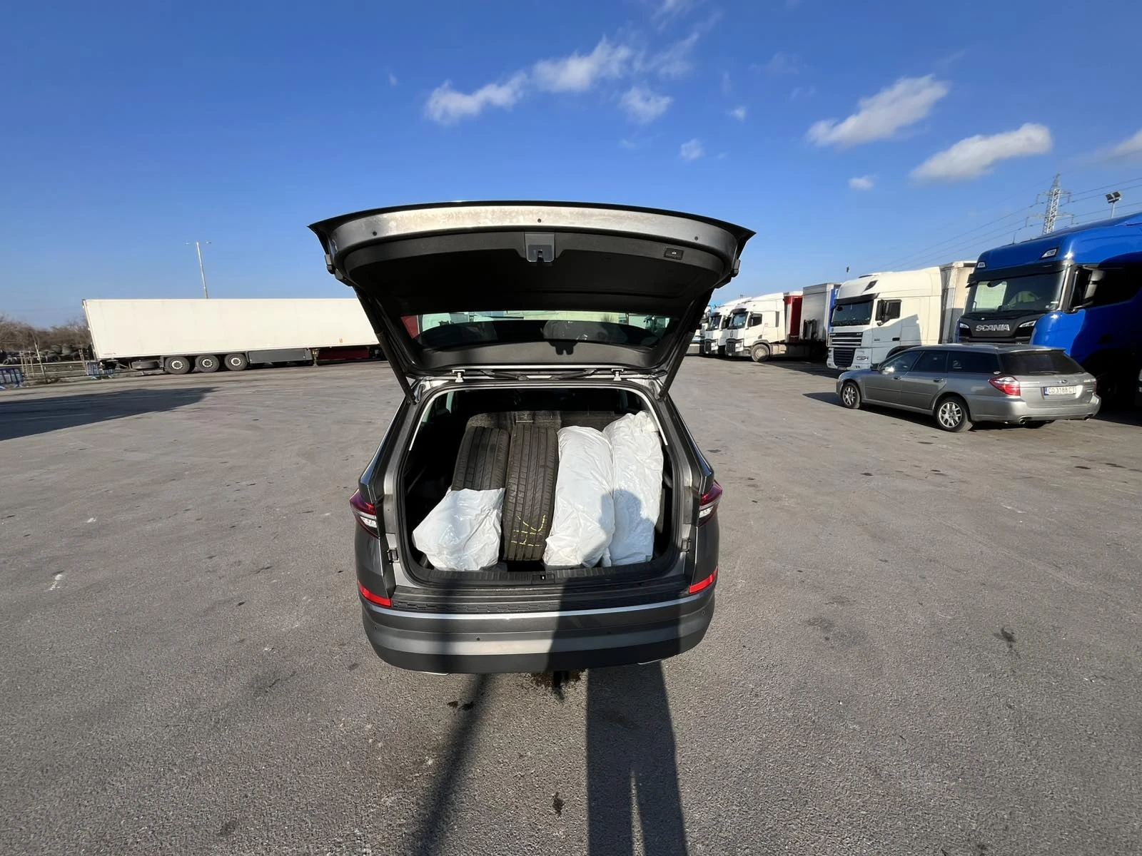 Skoda Kodiaq 2.0 TDI Facelift 4x4 ЛИЗИНГ, снимка 16 - Автомобили и джипове - 54384333