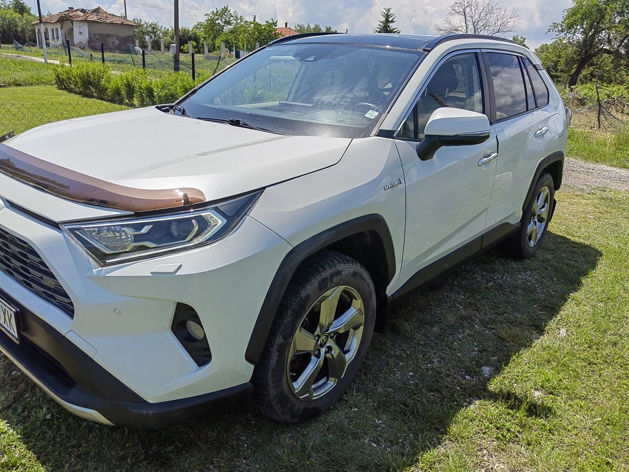 Toyota Rav4 Premium Plus, Цвят:070-White Pearl CS, снимка 3 - Автомобили и джипове - 54789313