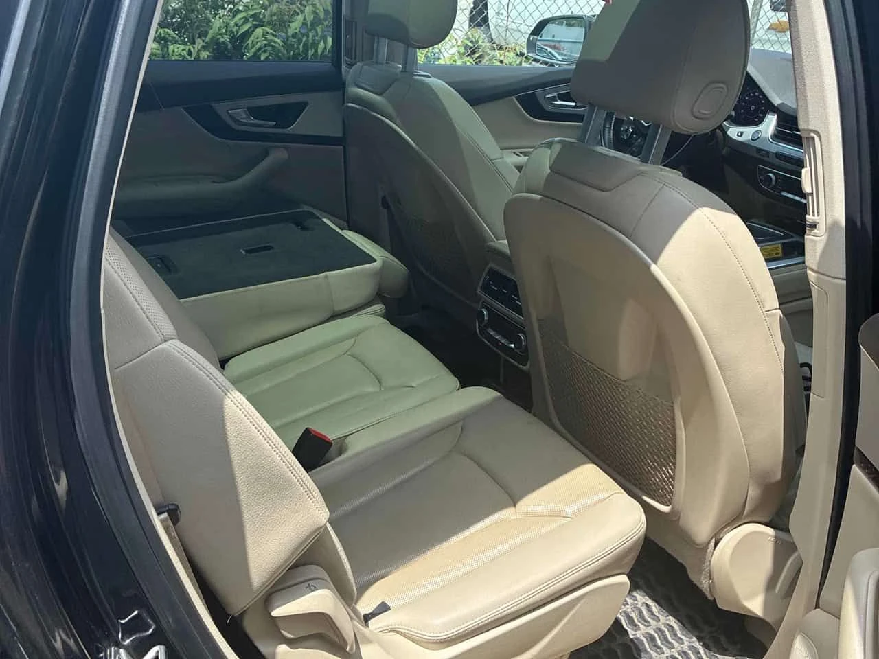 Audi Q7 * 3.0T Technik * CARFAX * БЕЗ ПЪРВОНАЧАЛНА ВНОСКА, снимка 14 - Автомобили и джипове - 54891116