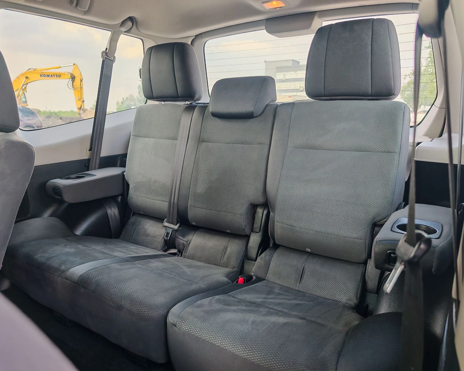 Mitsubishi Pajero 3.2 ДИЗЕЛ 170 К.С.4Х4 БЕЗ РЪЖДА! УНИКАЛНО СЪСТОЯНИ, снимка 12 - Автомобили и джипове - 55149612