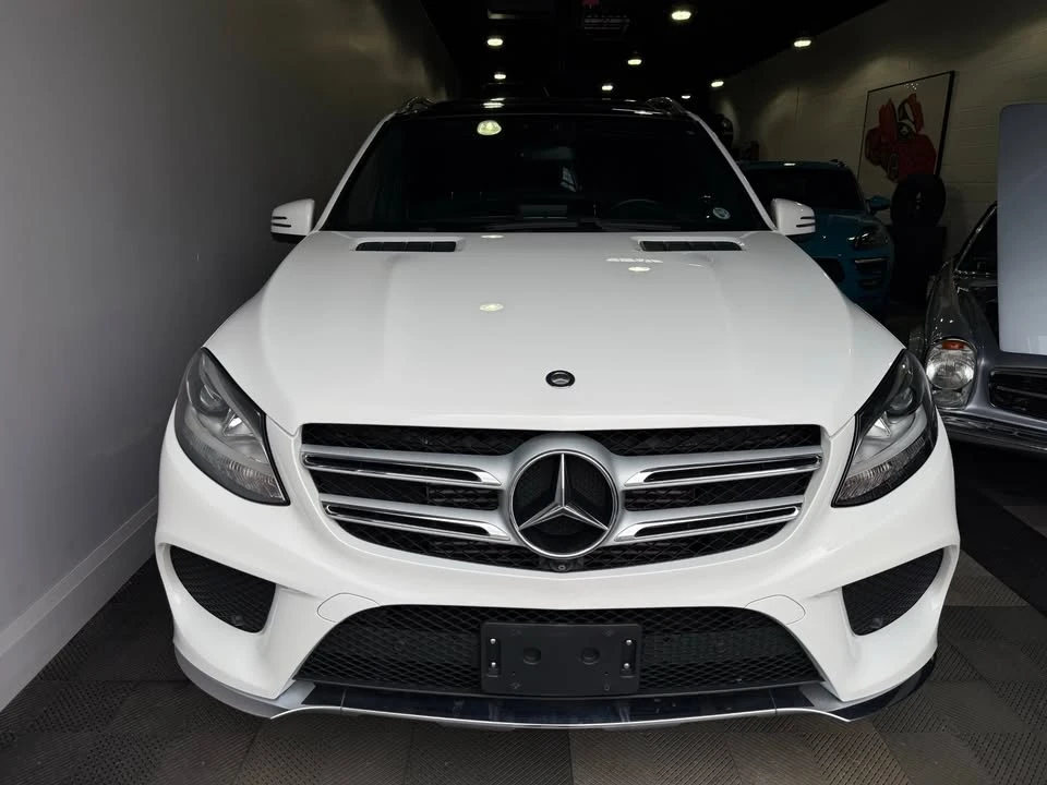Mercedes-Benz GLE 350 * DIESEL * AMG PACK * 360 CAMERA * ACCIDENT-FREE *, снимка 2 - Автомобили и джипове - 55220386