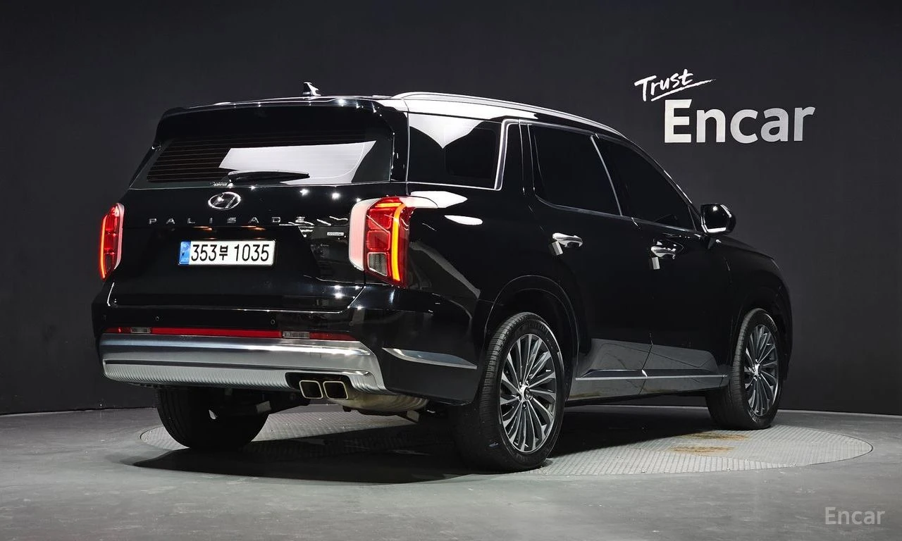 Hyundai Palisade 3.8 Calligraphy 4x4* DISTRONIC* 360* ХЕДЪП* МАСАЖ*, снимка 3 - Автомобили и джипове - 55666347
