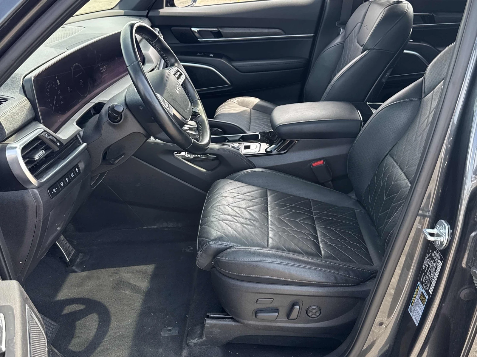 Kia Telluride, снимка 5 - Автомобили и джипове - 55690445
