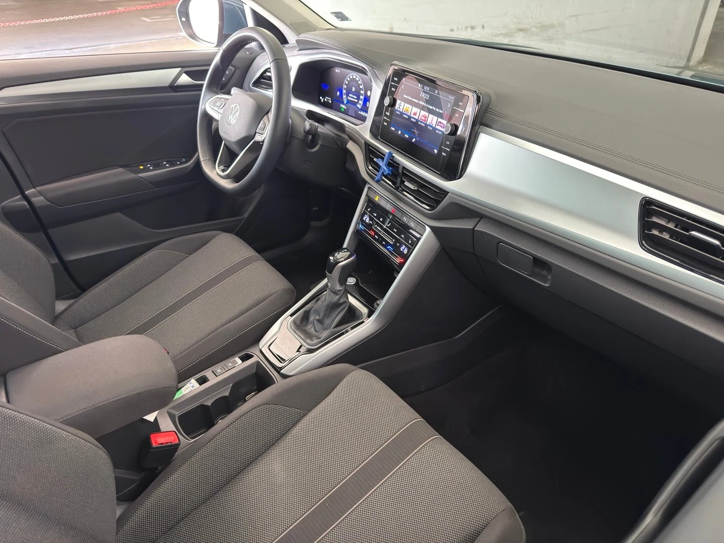 VW T-Roc | Mobile.bg � ����������� 8