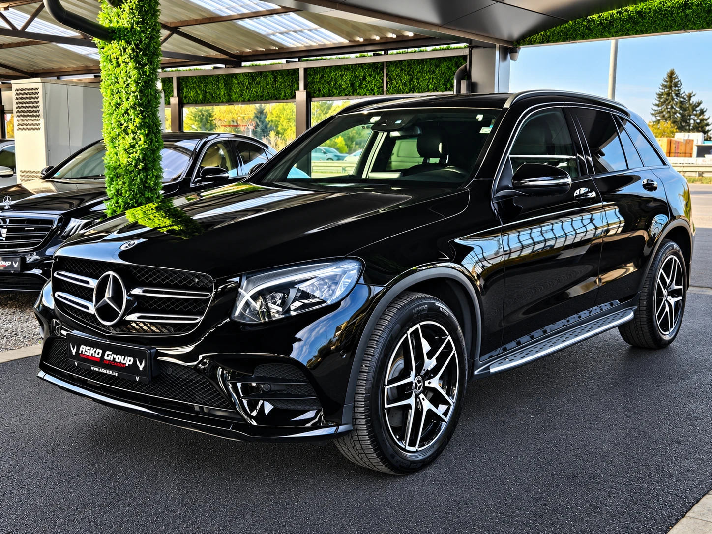 Mercedes-Benz GLC 250 AMG/9G-TRONIC/4MATIC/CAMERA/KEYLESS/F1/LIZING