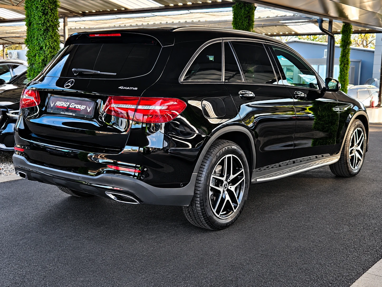 Mercedes-Benz GLC 250 AMG/9G-TRONIC/4MATIC/CAMERA/KEYLESS/F1/LIZING | Mobile.bg � ����������� 4