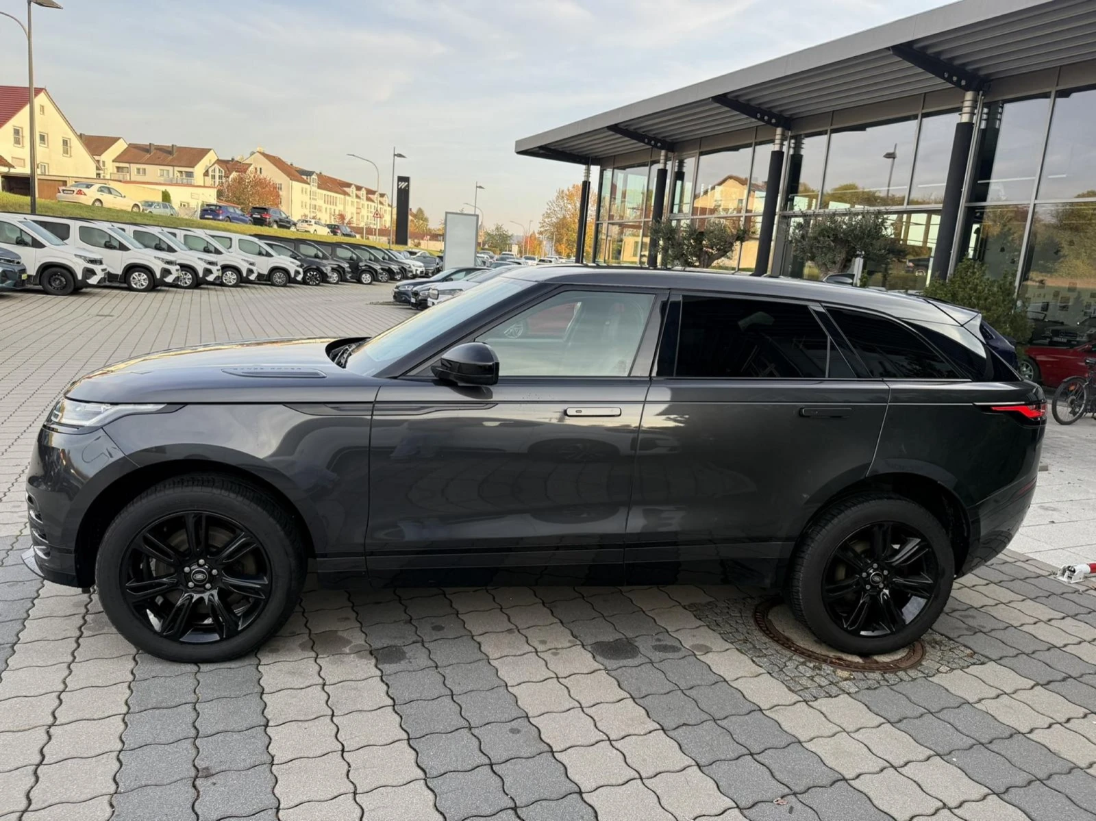 Land Rover Range Rover Velar D300 R-Dynamics AWD, снимка 5 - Автомобили и джипове - 56721347