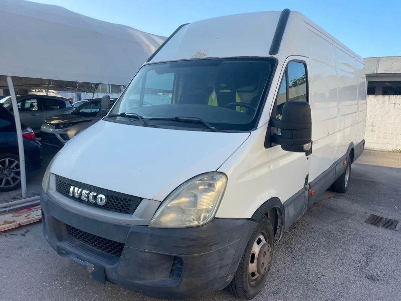 Iveco 35c13 2.3 130 koня Дълга база!!!! Made in Italy, снимка 3 - Бусове и автобуси - 47438871