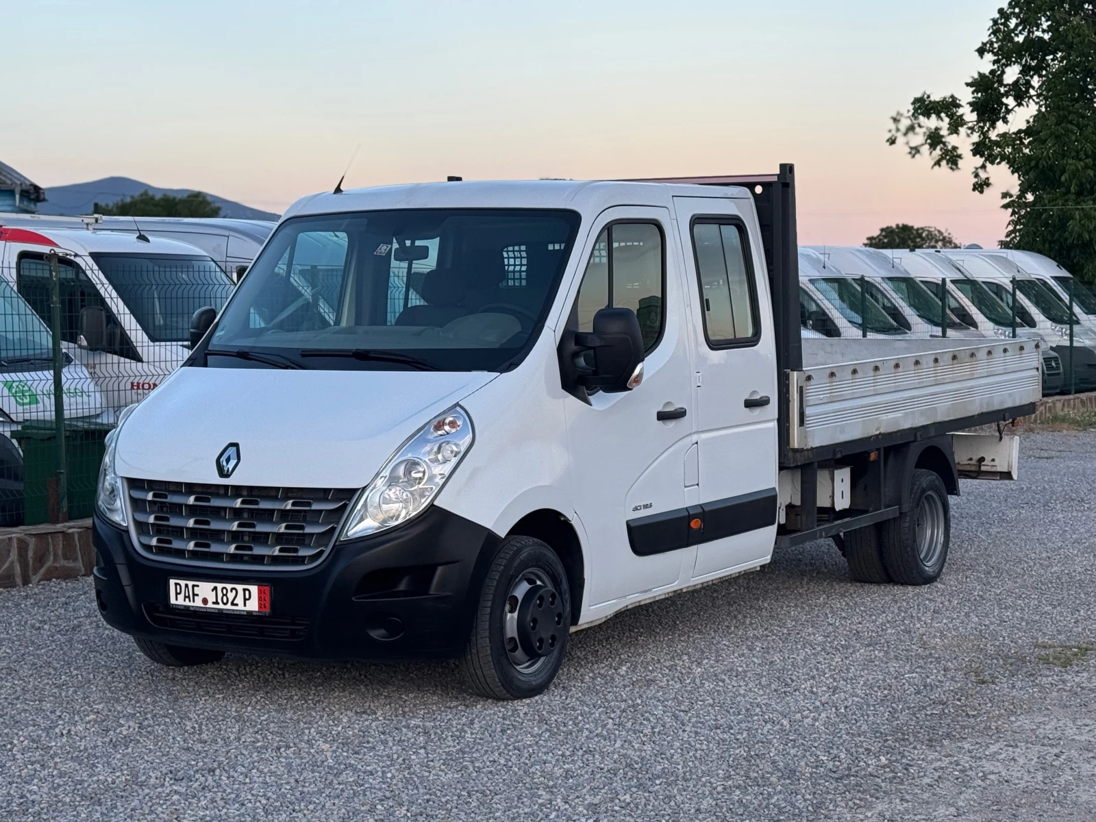 Renault Master 2.3HPI* 3.80д до 3.5Т* Климатик* Бордови* 7м* Б-КА, снимка 2 - Бусове и автобуси - 54721378