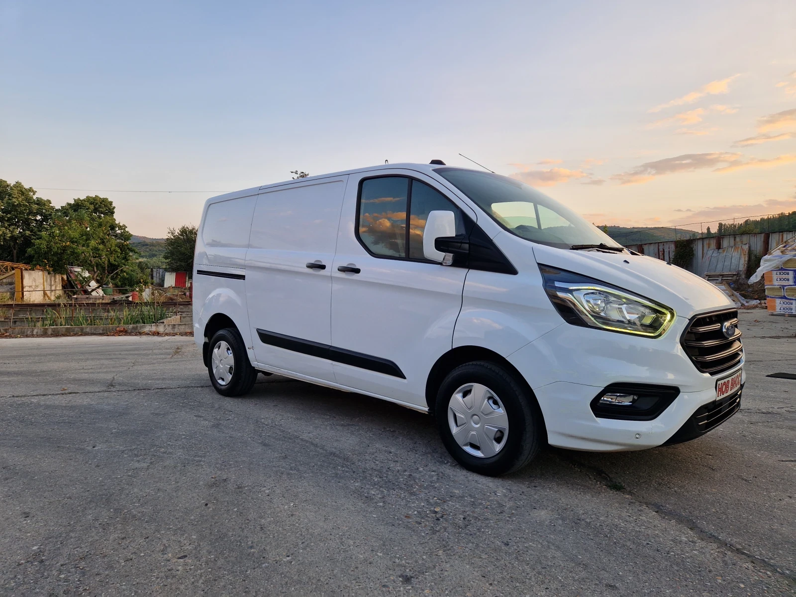 Ford Transit Custom 2.0TDCI.130KS.EURO6.117000, снимка 4 - Бусове и автобуси - 55533145
