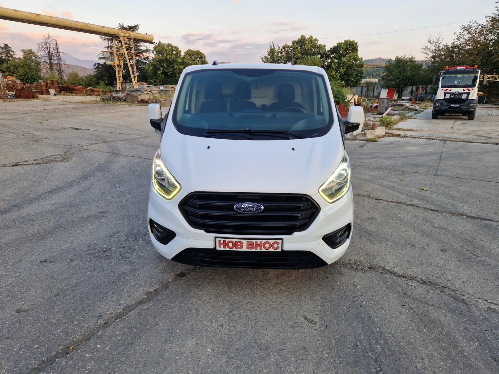 Ford Transit Custom 2.0TDCI.130KS.EURO6.117000, снимка 2 - Бусове и автобуси - 55533145