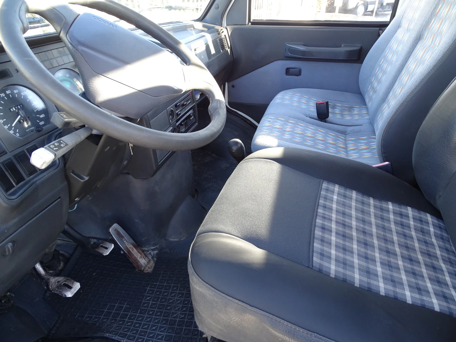 Iveco Daily 35c10, снимка 13 - Бусове и автобуси - 56215059