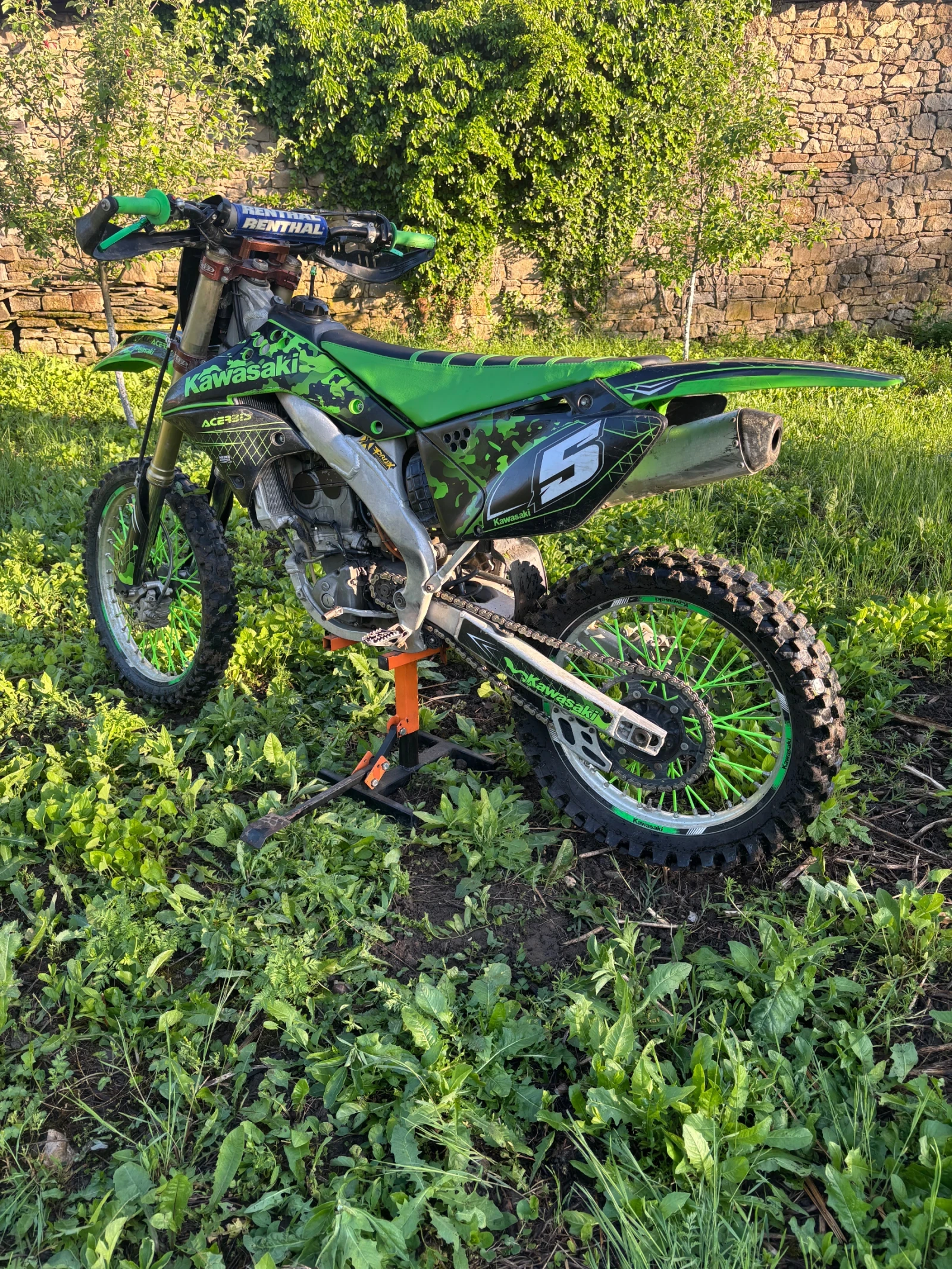 Kawasaki 250, снимка 3 - Мотоциклети и мототехника - 54933471