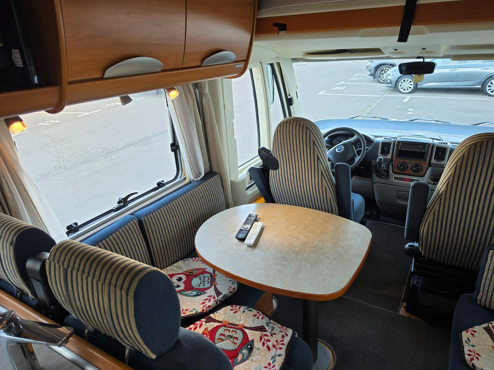 Кемпер HYMER / ERIBA, снимка 10 - Каравани и кемпери - 55987242