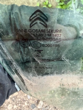 Citroen DS5 2013г предно дясно стъкло , снимка 3