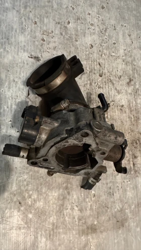 Дроселова Клапа за Mazda 3 - 198500-1260, снимка 2 - Части - 52879301