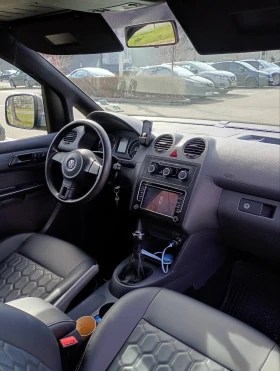 VW Caddy 1.6, снимка 9