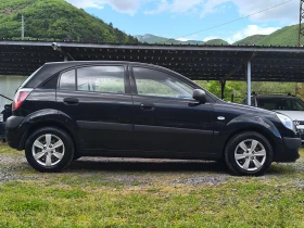 Kia Rio -1.4i-75кс-КЛИМАТИК-, снимка 2