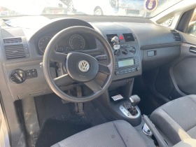 VW Touran 1.6fsi, снимка 5 - Автомобили и джипове - 42698986