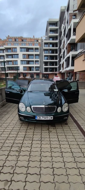 Mercedes-Benz E 220 Avanguard, снимка 1