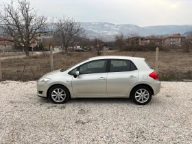 Toyota Auris 4D4 , снимка 4