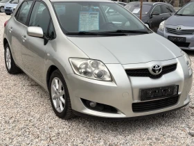 Toyota Auris 4D4 , снимка 2