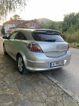 Обява за продажба на Opel Astra GTC ~4 000 лв. - изображение 4