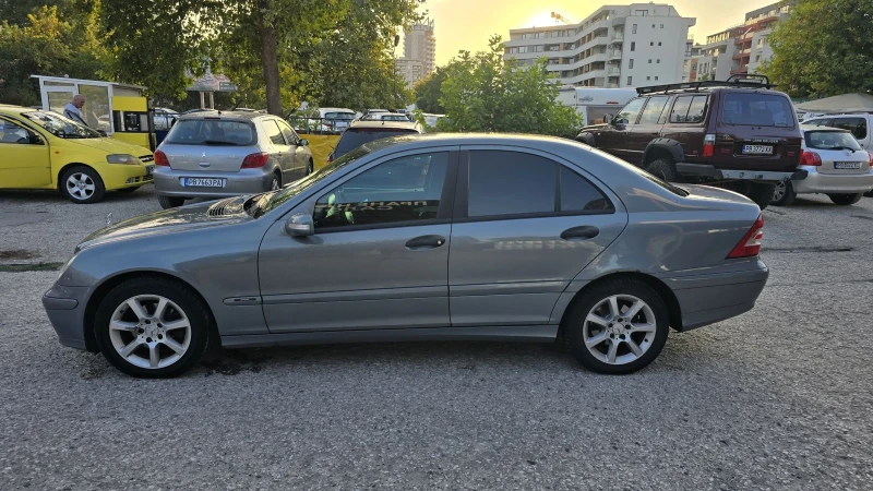 Mercedes-Benz C 200, снимка 3 - Автомобили и джипове - 47368280