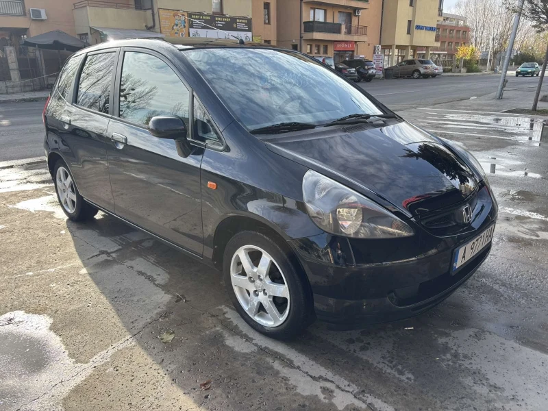 Honda Jazz, снимка 4 - Автомобили и джипове - 48252256