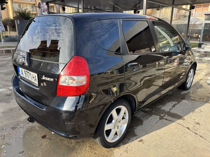 Honda Jazz, снимка 2 - Автомобили и джипове - 48252256