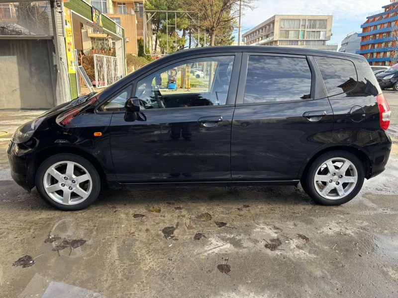 Honda Jazz, снимка 3 - Автомобили и джипове - 48252256