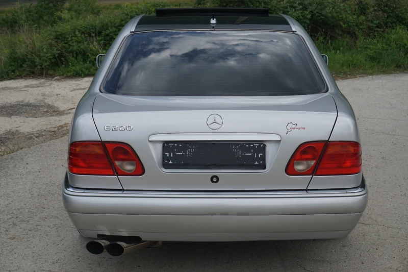 Mercedes-Benz E 430, снимка 6 - Автомобили и джипове - 48592707