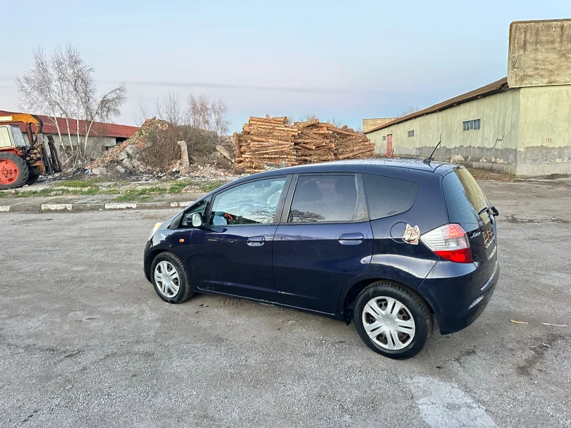 Honda Jazz, снимка 4 - Автомобили и джипове - 48747413