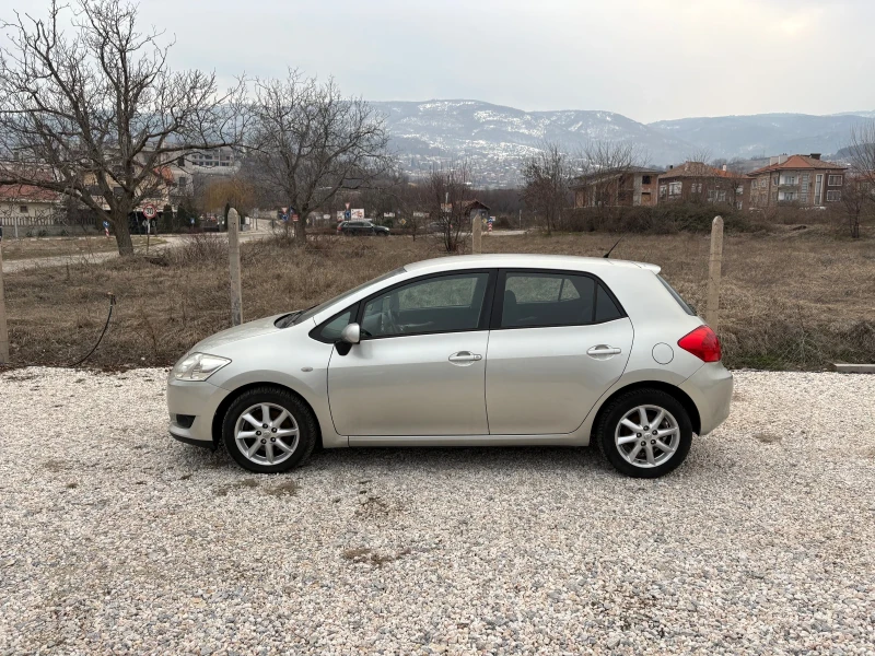 Toyota Auris 4D4 , снимка 4 - Автомобили и джипове - 49338778