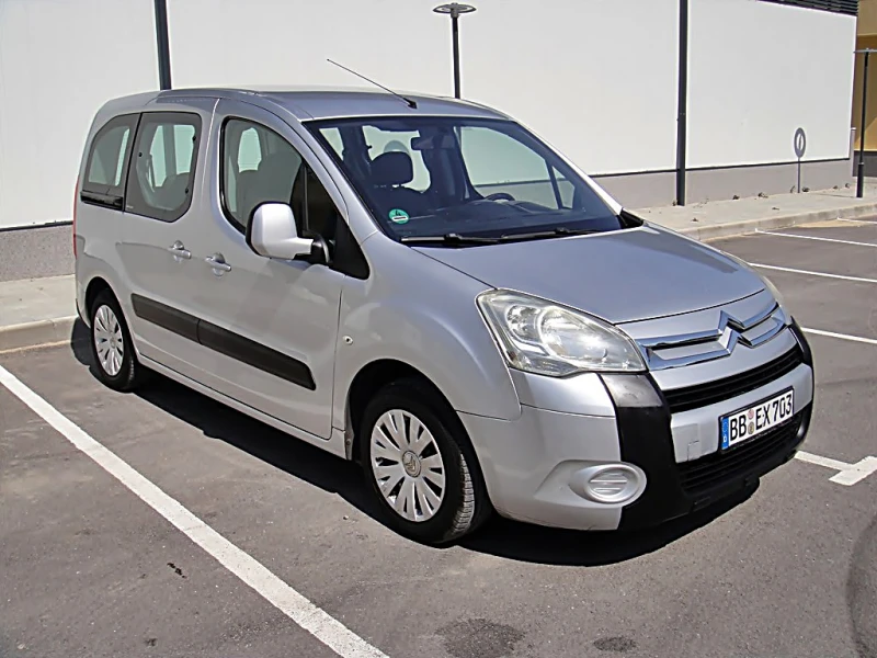 Citroen Berlingo 1.6 НDI ГЕРМАНИЯ, снимка 2 - Автомобили и джипове - 51950558