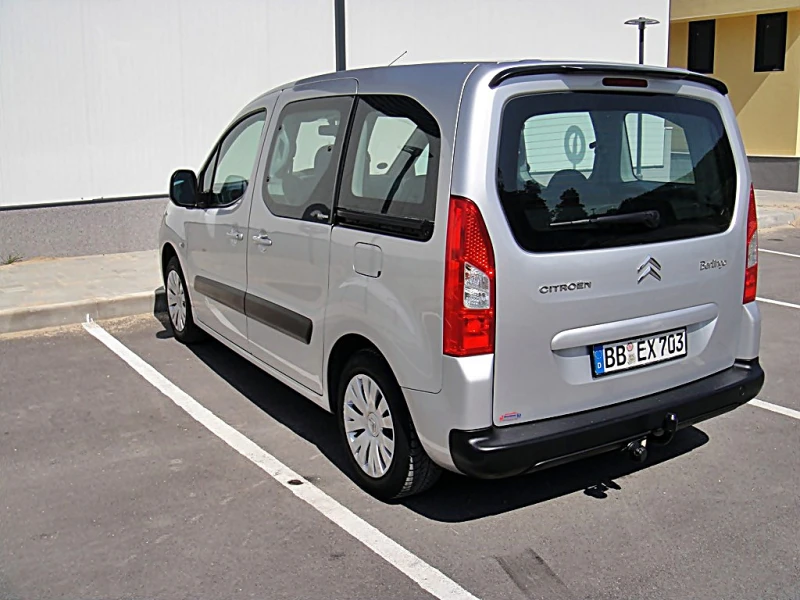 Citroen Berlingo 1.6 НDI ГЕРМАНИЯ, снимка 5 - Автомобили и джипове - 51950558