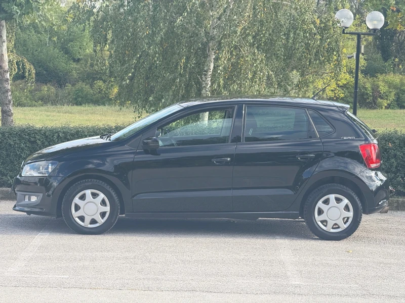 VW Polo 1.4 KLIMATRONIK, снимка 7 - Автомобили и джипове - 52001493
