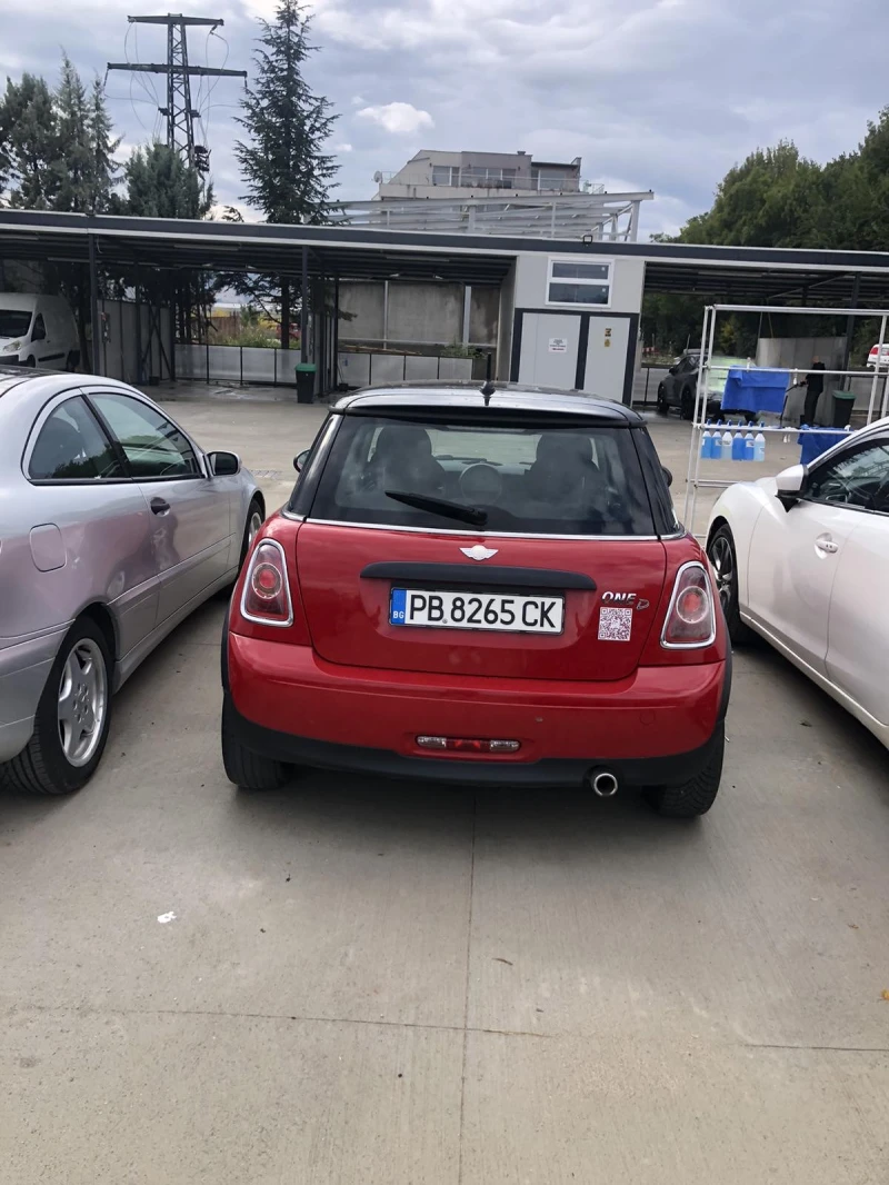 Mini D one 90 коня, снимка 7 - Автомобили и джипове - 52713340