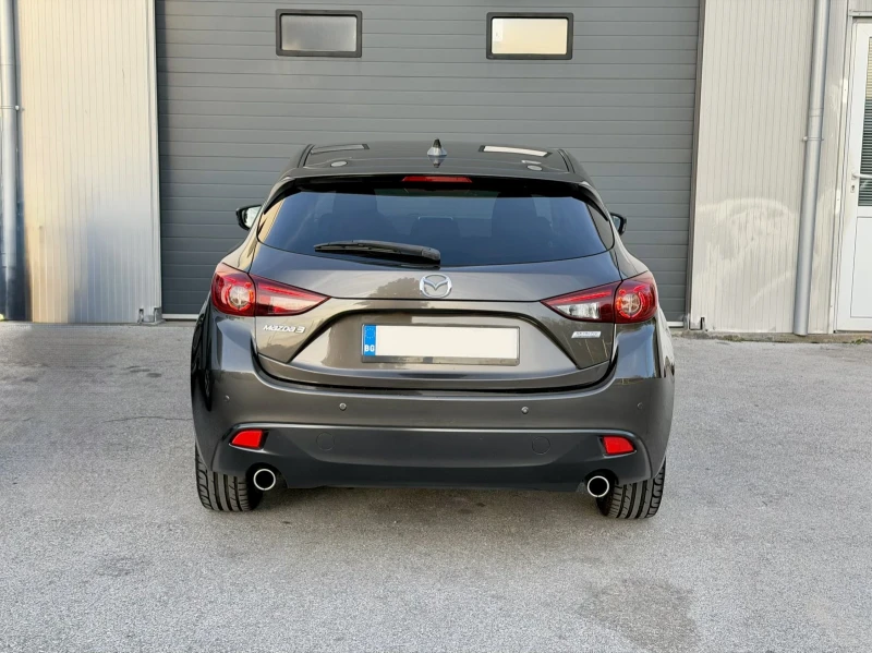 Mazda 3 2.2d Automatic* Xenon* Bose* Navi* Подгрев* HeadUP, снимка 5 - Автомобили и джипове - 52326923
