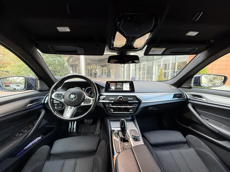 BMW 530 i xDrive, снимка 10 - Автомобили и джипове - 52277836