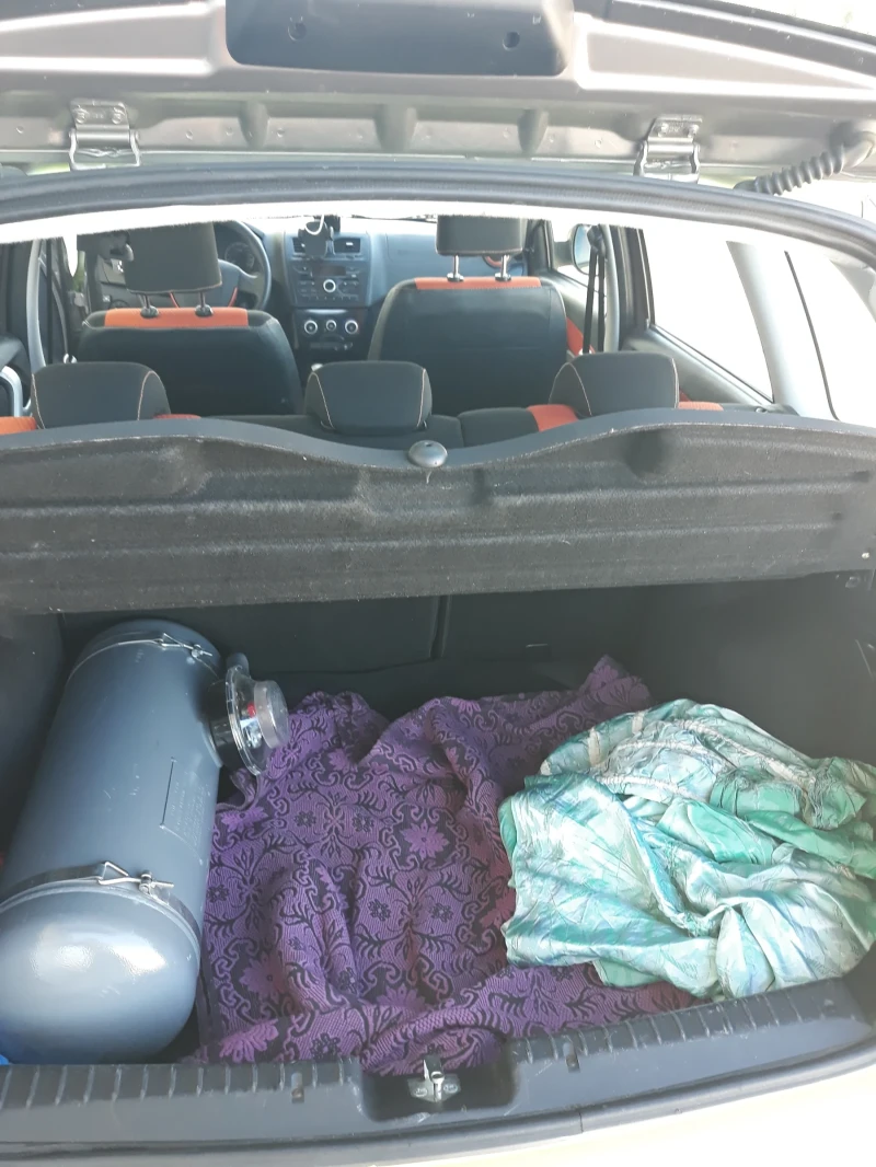 Lada Kalina, снимка 11 - Автомобили и джипове - 52430798