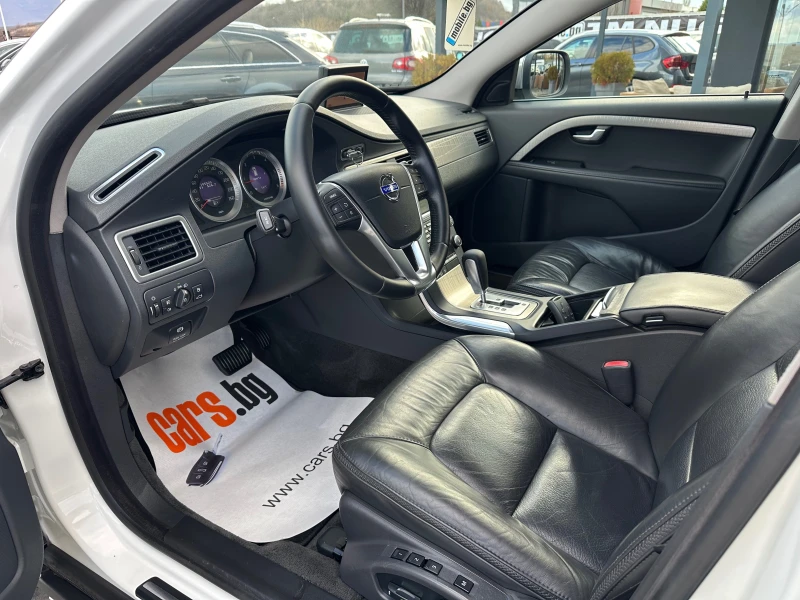 Volvo Xc70 CROSS COUNTRY* 2.4D* D5* NAVI* AVTOMATIK* TOP* , снимка 10 - Автомобили и джипове - 52504535