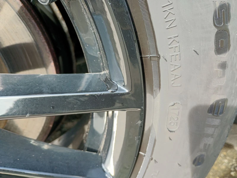 VW Caddy 1.6, снимка 12 - Автомобили и джипове - 53575889